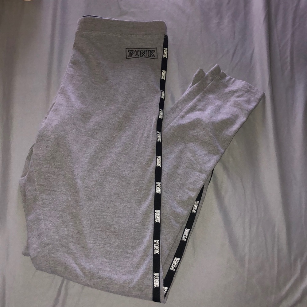 l PINK LEGGINGS - GREY